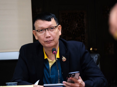 นายสมศักดิ์ กรีธาธร หัวหน้าผู้ตรวจราชการกรมส่งเสริมสหกรณ์ ... พารามิเตอร์รูปภาพ 15