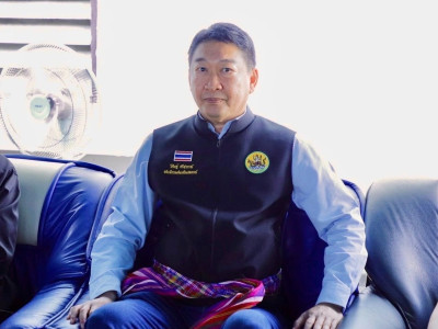 นายอรรถกร ศิริลัทธยากร รัฐมนตรีว่าการกระทรวงเกษตรและสหกรณ์ ... พารามิเตอร์รูปภาพ 3