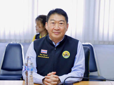 นายอรรถกร ศิริลัทธยากร รัฐมนตรีว่าการกระทรวงเกษตรและสหกรณ์ ... พารามิเตอร์รูปภาพ 29