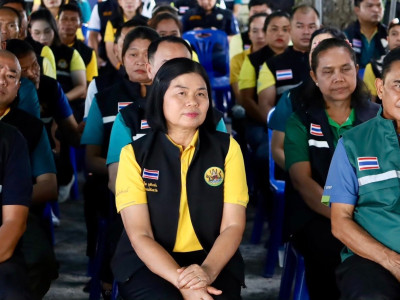 นายอรรถกร ศิริลัทธยากร รัฐมนตรีว่าการกระทรวงเกษตรและสหกรณ์ ... พารามิเตอร์รูปภาพ 8