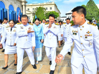 นายอรรถกร ศิริลัทธยากร รัฐมนตรีว่าการกระทรวงเกษตรและสหกรณ์ ... พารามิเตอร์รูปภาพ 12
