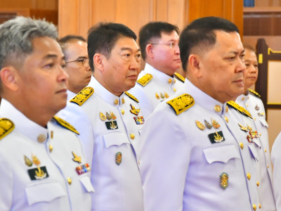 นายอรรถกร ศิริลัทธยากร รัฐมนตรีว่าการกระทรวงเกษตรและสหกรณ์ ... พารามิเตอร์รูปภาพ 18