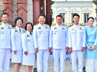 นายอรรถกร ศิริลัทธยากร รัฐมนตรีว่าการกระทรวงเกษตรและสหกรณ์ ... พารามิเตอร์รูปภาพ 23