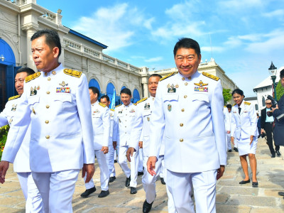 นายอรรถกร ศิริลัทธยากร รัฐมนตรีว่าการกระทรวงเกษตรและสหกรณ์ ... พารามิเตอร์รูปภาพ 4