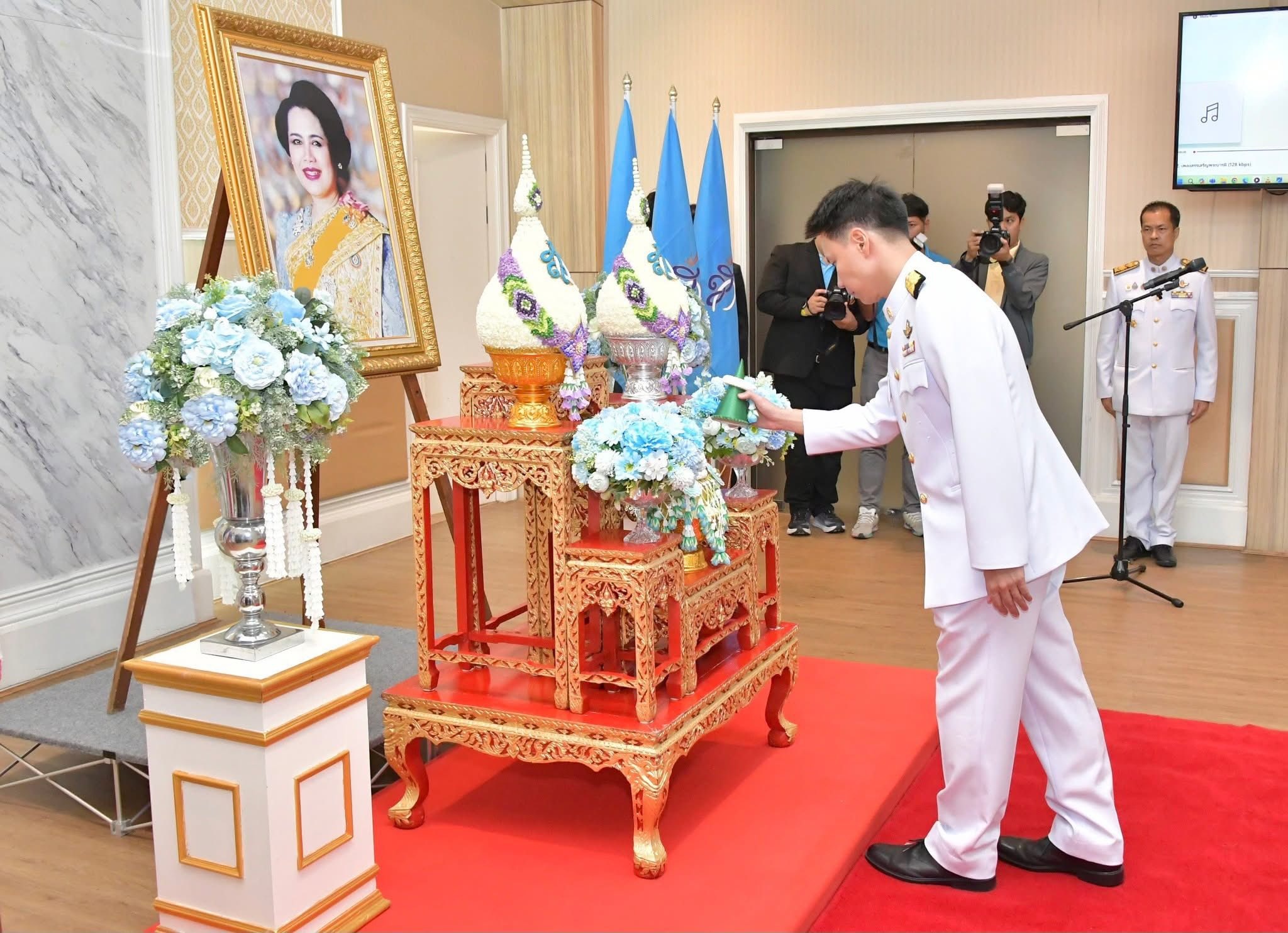 นายอรรถกร ศิริลัทธยากร รัฐมนตรีว่าการกระทรวงเกษตรและสหกรณ์ ... พารามิเตอร์รูปภาพ 1