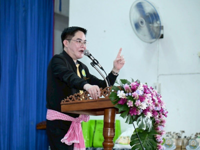 นายอรรถกร ศิริลัทธยากร รัฐมนตรีว่าการกระทรวงเกษตรและสหกรณ์ ... พารามิเตอร์รูปภาพ 1