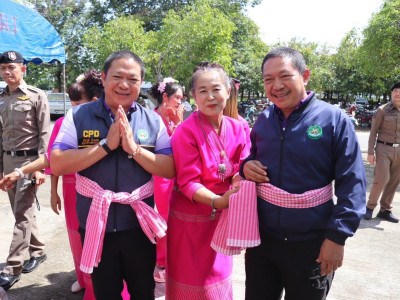 นายอรรถกร ศิริลัทธยากร รัฐมนตรีว่าการกระทรวงเกษตรและสหกรณ์ ... พารามิเตอร์รูปภาพ 19