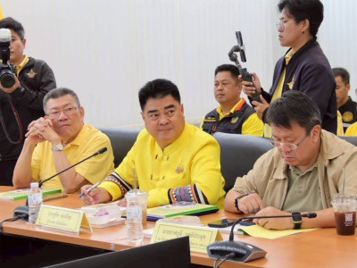 นายอรรถกร ศิริลัทธยากร รัฐมนตรีว่าการกระทรวงเกษตรและสหกรณ์ ... พารามิเตอร์รูปภาพ 7