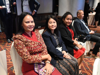 นางทิพวรรณ เลิศหิรัณย์ ... พารามิเตอร์รูปภาพ 11