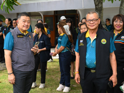นายอรรถกร ศิริลัทธยากร รัฐมนตรีว่าการกระทรวงเกษตรและสหกรณ์ ... พารามิเตอร์รูปภาพ 10