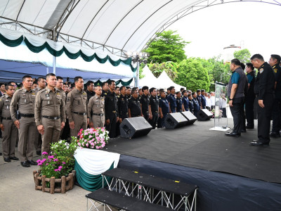 นายอรรถกร ศิริลัทธยากร รัฐมนตรีว่าการกระทรวงเกษตรและสหกรณ์ ... พารามิเตอร์รูปภาพ 24