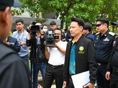 นายอรรถกร ศิริลัทธยากร รัฐมนตรีว่าการกระทรวงเกษตรและสหกรณ์ ... พารามิเตอร์รูปภาพ 6