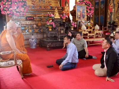 รองอธิบดีกรมส่งเสริมสหกรณ์ พร้อมด้วย นายรุ่งโรจน์ ... พารามิเตอร์รูปภาพ 1