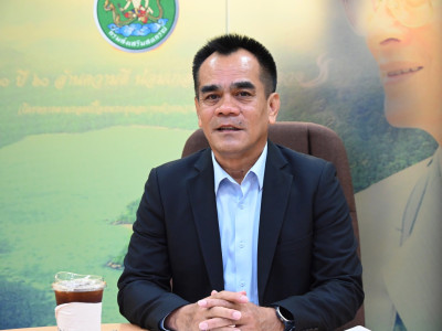 รองอธิบดีกรมส่งเสริมสหกรณ์ พร้อมด้วย ... พารามิเตอร์รูปภาพ 2