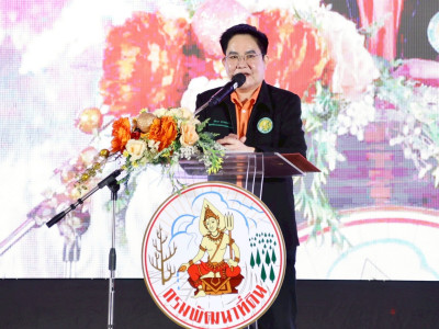 นายอัครา พรหมเผ่า รัฐมนตรีช่วยว่าการกระทรวงเกษตรและสหกรณ์ ... พารามิเตอร์รูปภาพ 1