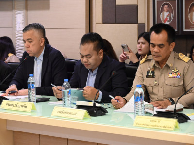 นายอรรถกร ศิริลัทธยากร รัฐมนตรีว่าการกระทรวงเกษตรและสหกรณ์ ... พารามิเตอร์รูปภาพ 10
