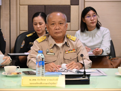 นายอรรถกร ศิริลัทธยากร รัฐมนตรีว่าการกระทรวงเกษตรและสหกรณ์ ... พารามิเตอร์รูปภาพ 12