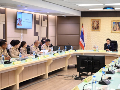 นายอรรถกร ศิริลัทธยากร รัฐมนตรีว่าการกระทรวงเกษตรและสหกรณ์ ... พารามิเตอร์รูปภาพ 31