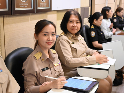 นายอรรถกร ศิริลัทธยากร รัฐมนตรีว่าการกระทรวงเกษตรและสหกรณ์ ... พารามิเตอร์รูปภาพ 5