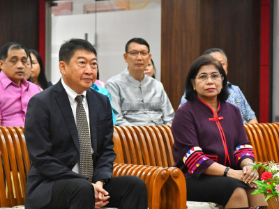 อธิบดีกรมส่งเสริมสหกรณ์ พร้อมด้วย ... พารามิเตอร์รูปภาพ 11