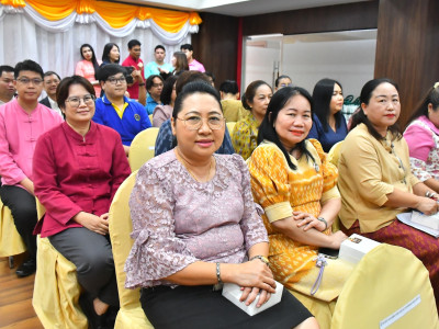 อธิบดีกรมส่งเสริมสหกรณ์ พร้อมด้วย ... พารามิเตอร์รูปภาพ 16