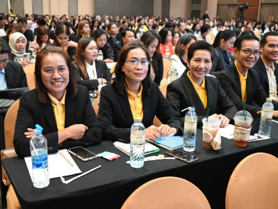 อธิบดีกรมส่งเสริมสหกรณ์ พร้อมด้วย ... พารามิเตอร์รูปภาพ 43