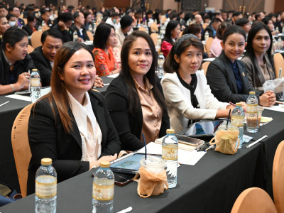 อธิบดีกรมส่งเสริมสหกรณ์ พร้อมด้วย ... พารามิเตอร์รูปภาพ 44