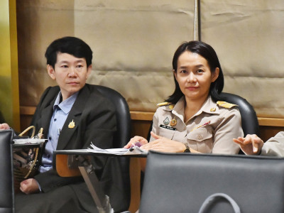 นายอรรถกร ศิริลัทธยากร รัฐมนตรีว่าการกระทรวงเกษตรและสหกรณ์ ... พารามิเตอร์รูปภาพ 4