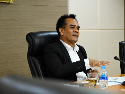 รองอธิบดีกรมส่งเสริมสหกรณ์ ... พารามิเตอร์รูปภาพ 13