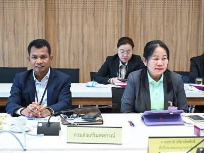รองอธิบดีกรมส่งเสริมสหกรณ์ พร้อมด้วย นางสาวชัญญา จงทัน ... พารามิเตอร์รูปภาพ 12