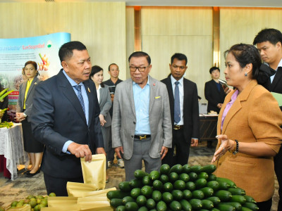 นายประยูร อินสกุล ปลัดกระทรวงเกษตรและสหกรณ์ ... พารามิเตอร์รูปภาพ 2