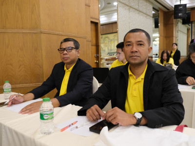 อธิบดีกรมส่งเสริมสหกรณ์ เป็นประธานในพิธีเปิด ... พารามิเตอร์รูปภาพ 24