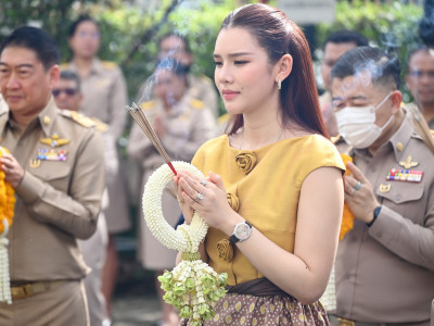ร้อยเอก ธรรมนัส พรหมเผ่า รองนายกรัฐมนตรี และ รมว.เกษตรฯ ... พารามิเตอร์รูปภาพ 28