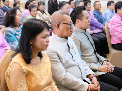นายประยูร อินสกุล ปลัดกระทรวงเกษตรและสหกรณ์ และนายวิณะโรจน์ ... พารามิเตอร์รูปภาพ 24