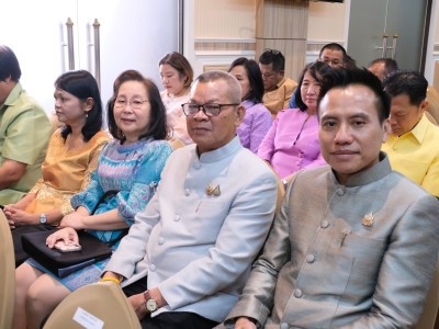 นายประยูร อินสกุล ปลัดกระทรวงเกษตรและสหกรณ์ และนายวิณะโรจน์ ... พารามิเตอร์รูปภาพ 5