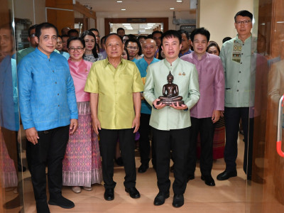 ผู้แทนหน่วยงานในสังกัดกรมส่งเสริมสหกรณ์ ... พารามิเตอร์รูปภาพ 11