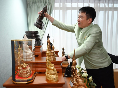 ผู้แทนหน่วยงานในสังกัดกรมส่งเสริมสหกรณ์ ... พารามิเตอร์รูปภาพ 2