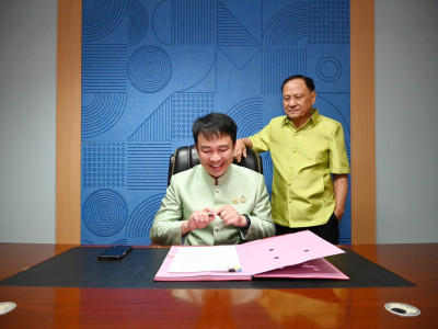 ผู้แทนหน่วยงานในสังกัดกรมส่งเสริมสหกรณ์ ... พารามิเตอร์รูปภาพ 20