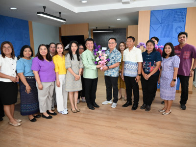 ผู้แทนหน่วยงานในสังกัดกรมส่งเสริมสหกรณ์ ... พารามิเตอร์รูปภาพ 31