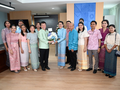 ผู้แทนหน่วยงานในสังกัดกรมส่งเสริมสหกรณ์ ... พารามิเตอร์รูปภาพ 33