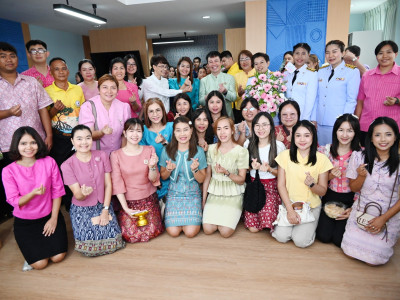 ผู้แทนหน่วยงานในสังกัดกรมส่งเสริมสหกรณ์ ... พารามิเตอร์รูปภาพ 48