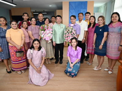 ผู้แทนหน่วยงานในสังกัดกรมส่งเสริมสหกรณ์ ... พารามิเตอร์รูปภาพ 49