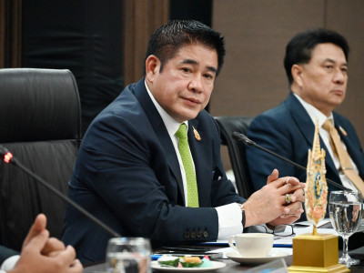 ร้อยเอก ธรรมนัส พรหมเผ่า รองนายกรัฐมนตรี และ รมว.เกษตรฯ ... พารามิเตอร์รูปภาพ 23