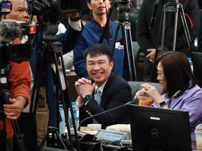 ร้อยเอก ธรรมนัส พรหมเผ่า รองนายกรัฐมนตรี และ รมว.เกษตรฯ ... พารามิเตอร์รูปภาพ 4