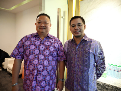 นายสาธิต ปานขำ เลขานุการกรม ... พารามิเตอร์รูปภาพ 5