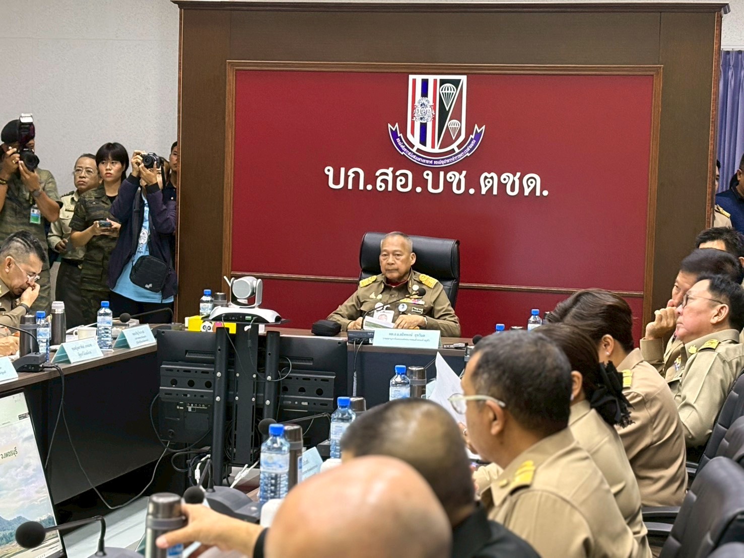 พล.อ.อ.สถิตพงษ์ สุขวิมล ... พารามิเตอร์รูปภาพ 1