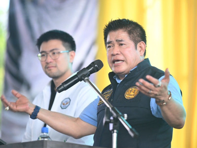 อธิบดีกรมส่งเสริมสหกรณ์ พร้อมด้วย ... พารามิเตอร์รูปภาพ 1