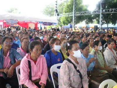 อธิบดีกรมส่งเสริมสหกรณ์ พร้อมด้วย ... พารามิเตอร์รูปภาพ 18