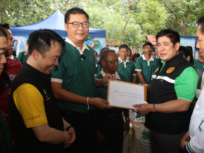 ร้อยเอก ธรรมนัส พรหมเผ่า รองนายกรัฐมนตรี ... พารามิเตอร์รูปภาพ 19