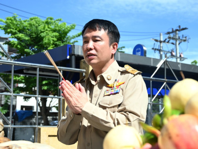 อธิบดีกรมส่งเสริมสหกรณ์ เข้าสักการะสิ่งศักดิ์สิทธิ์ ... พารามิเตอร์รูปภาพ 7